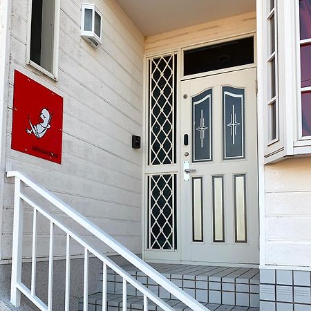 Hatn Hat Guesthouse ハッツンハット Сёдосима Экстерьер фото